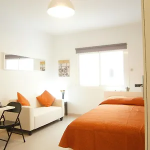 https://marbel-apartments.topbarcelonahotels.com